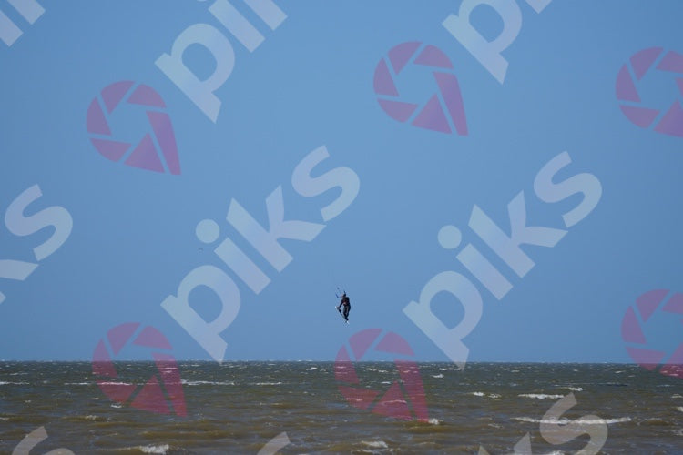 PIKS_3F40-70F.jpg