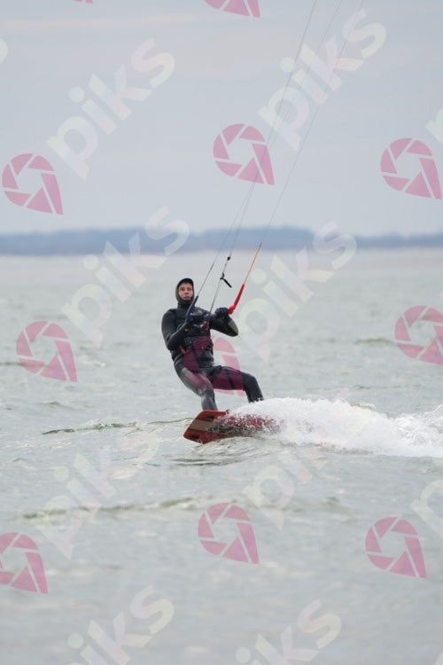 PIKS_4BB1-BC5.jpg
