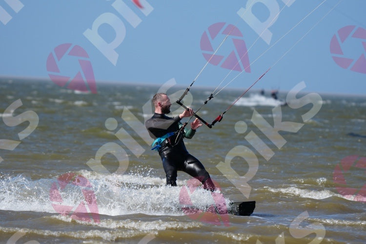 PIKS_6750-F08.jpg