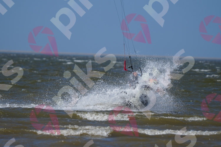 PIKS_C741-4B6.jpg