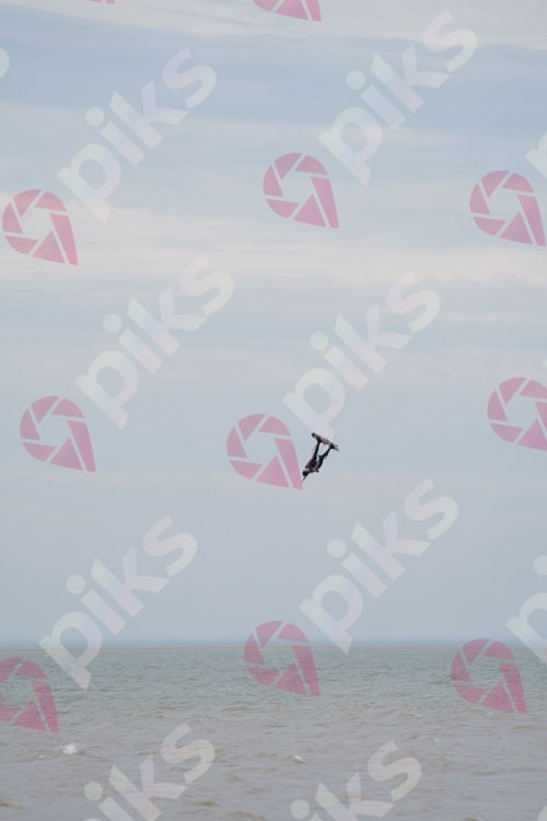 PIKS_C9DD-FE9.jpg