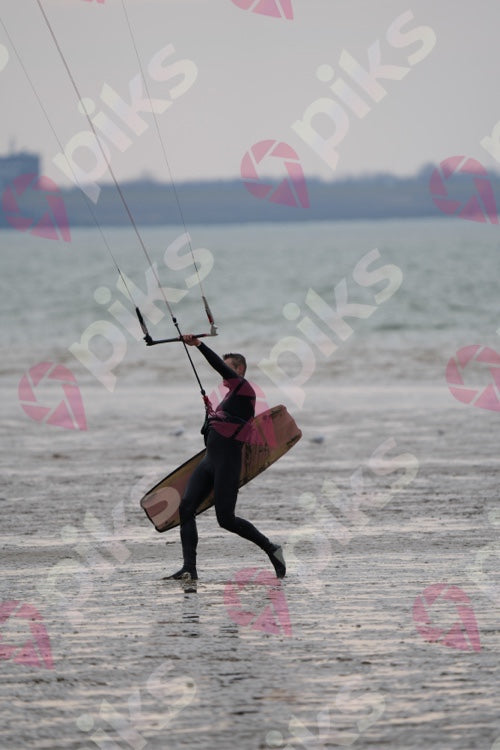 PIKS_A378-D84.jpg