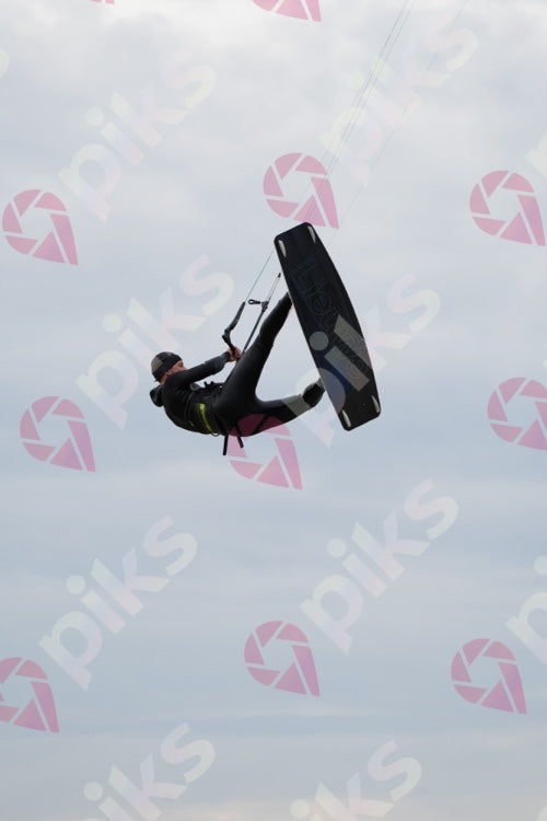 PIKS_E9E6-99D.jpg