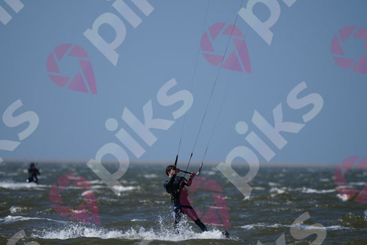 PIKS_EACC-D66.jpg