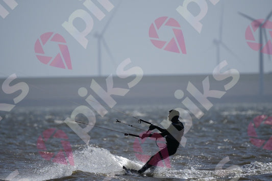 PIKS_F720-4C5.jpg