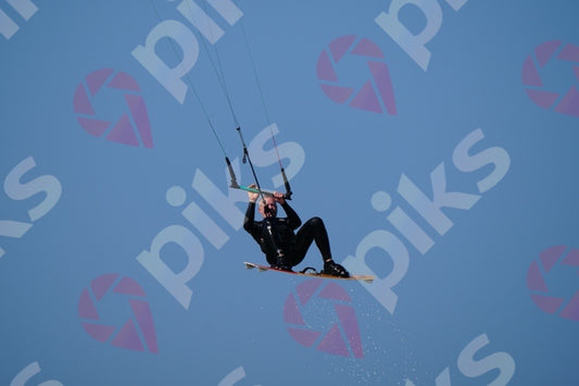 PIKS_FC3E-B95.jpg